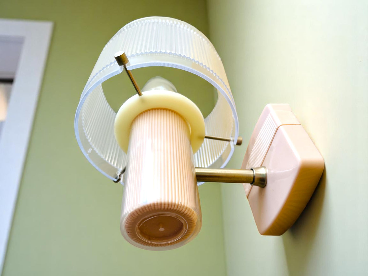 Pink wall sconce lamp