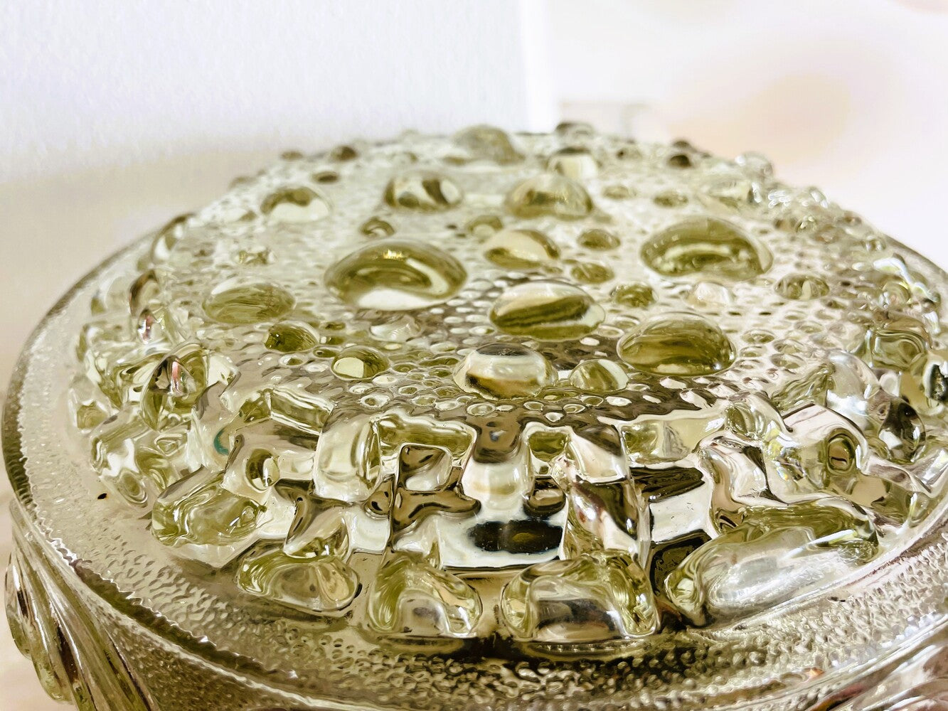 Decorative flush mount light