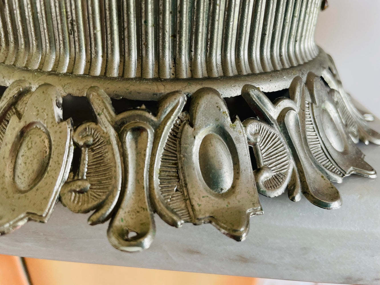 Decorative flush mount light