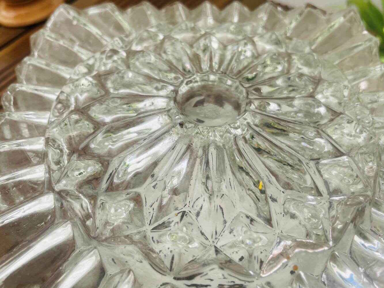 Glass light for low ceiling