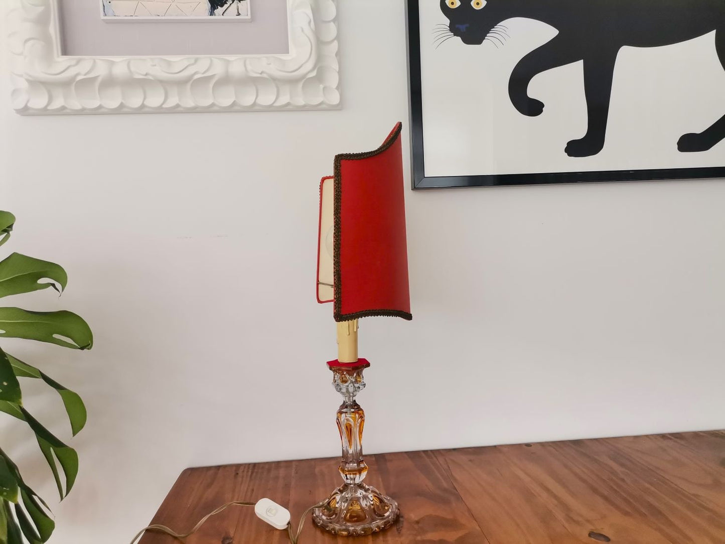 Crystal table lamp