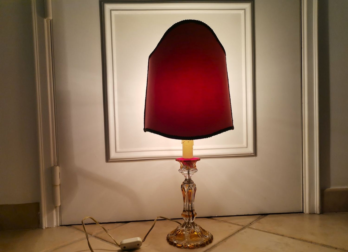 Crystal table lamp
