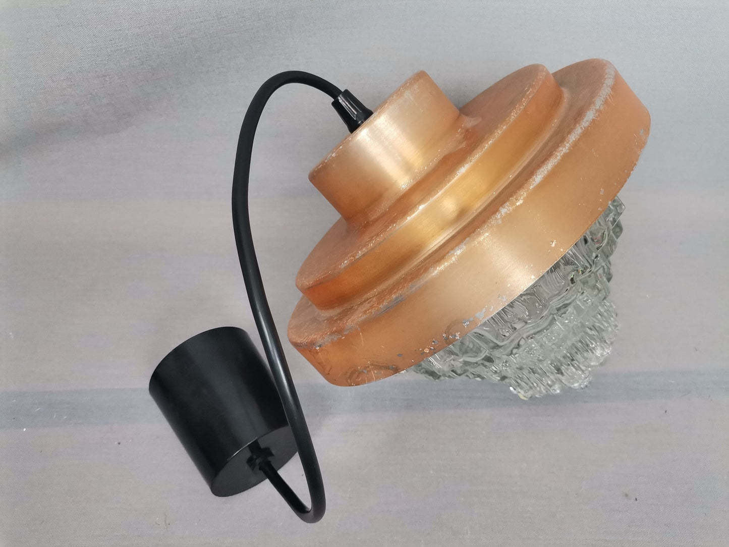 Metallic copper hanging lamp