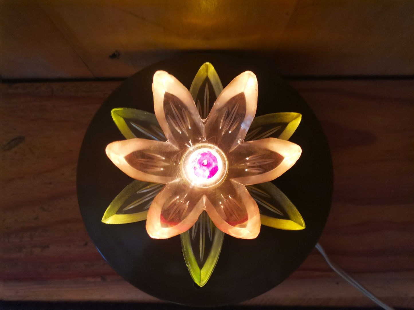 Small Water Lily or Lotus night light retro table lamp