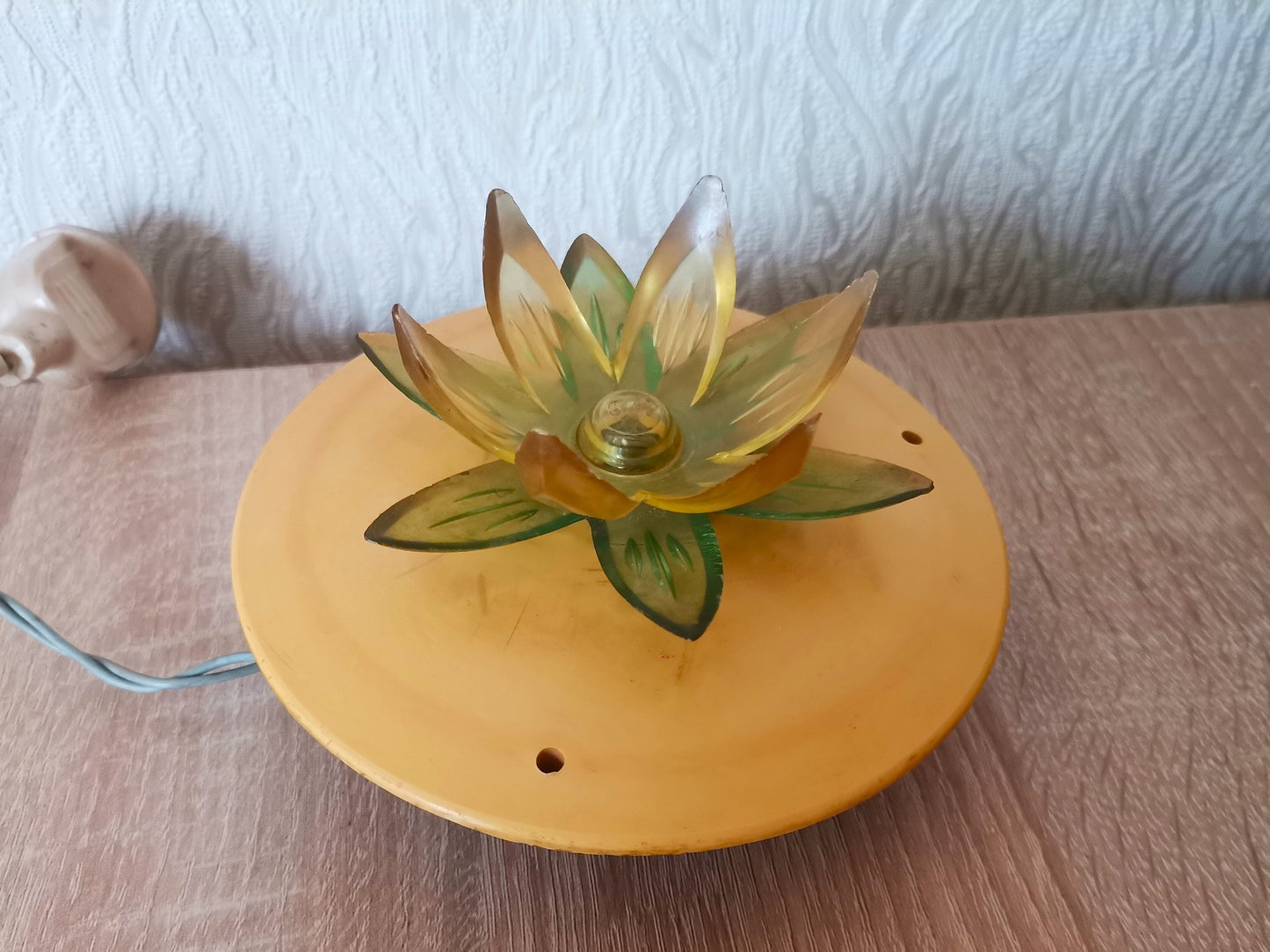 Yellow Water Lily Lotus night light