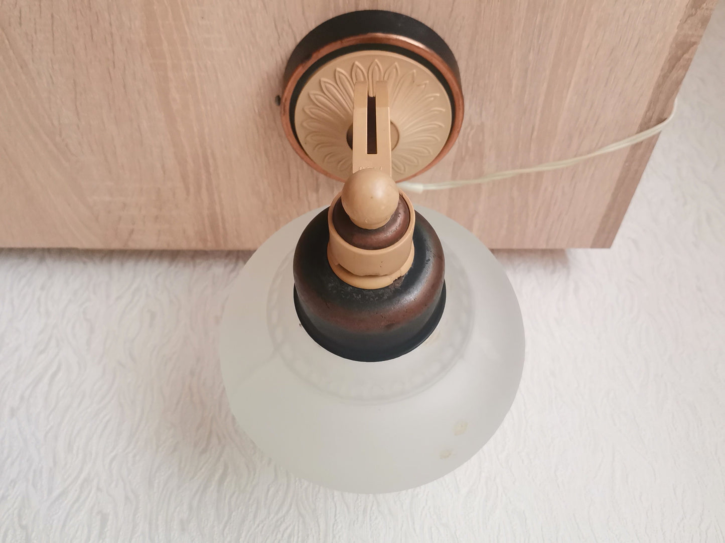 Retro wall sconce