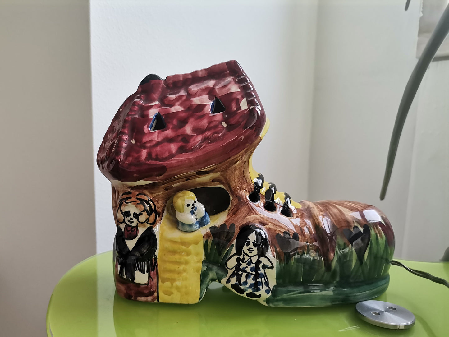 Derek Fowler pottery ceramic night light