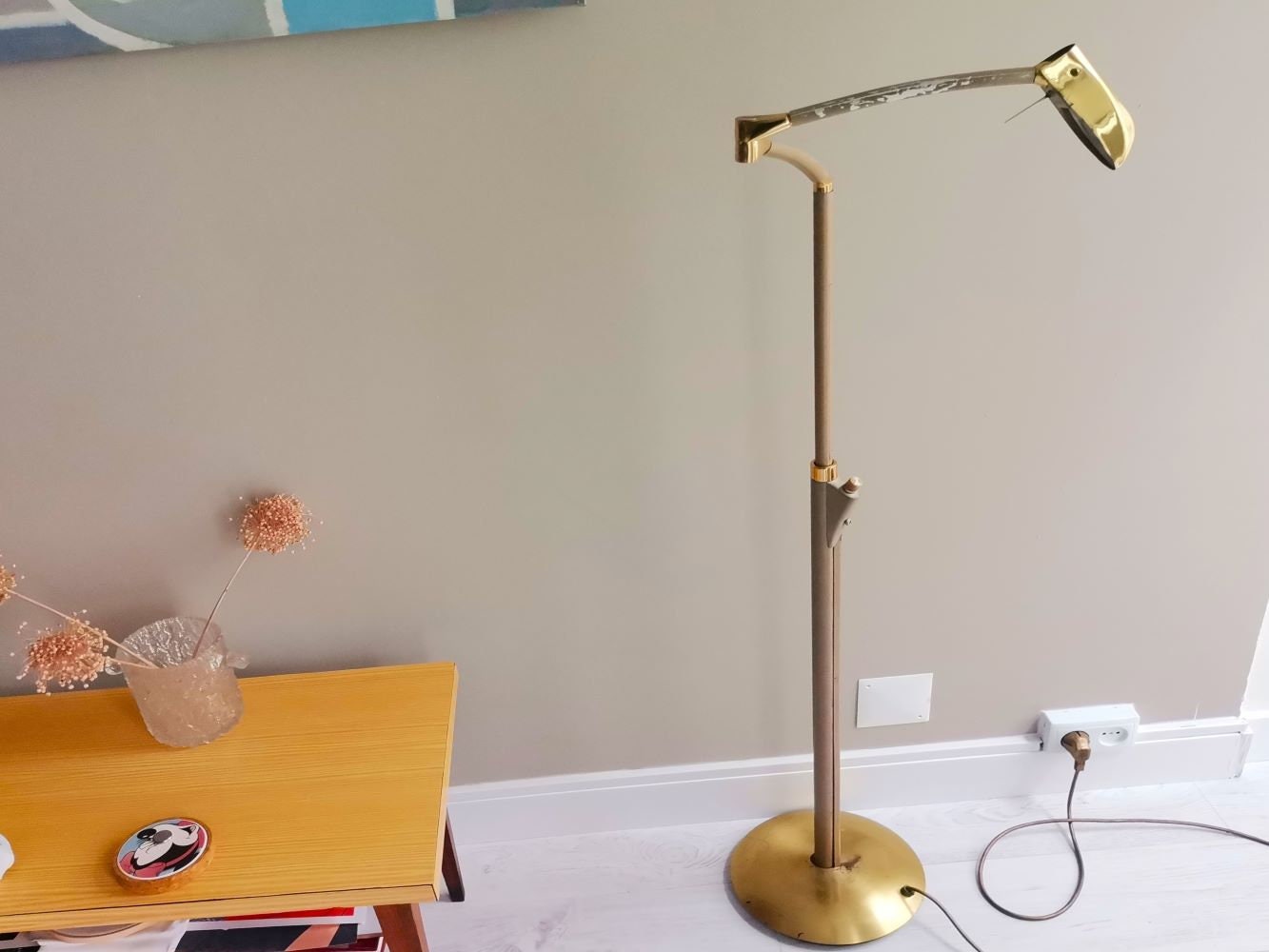 Modernist floor lamp