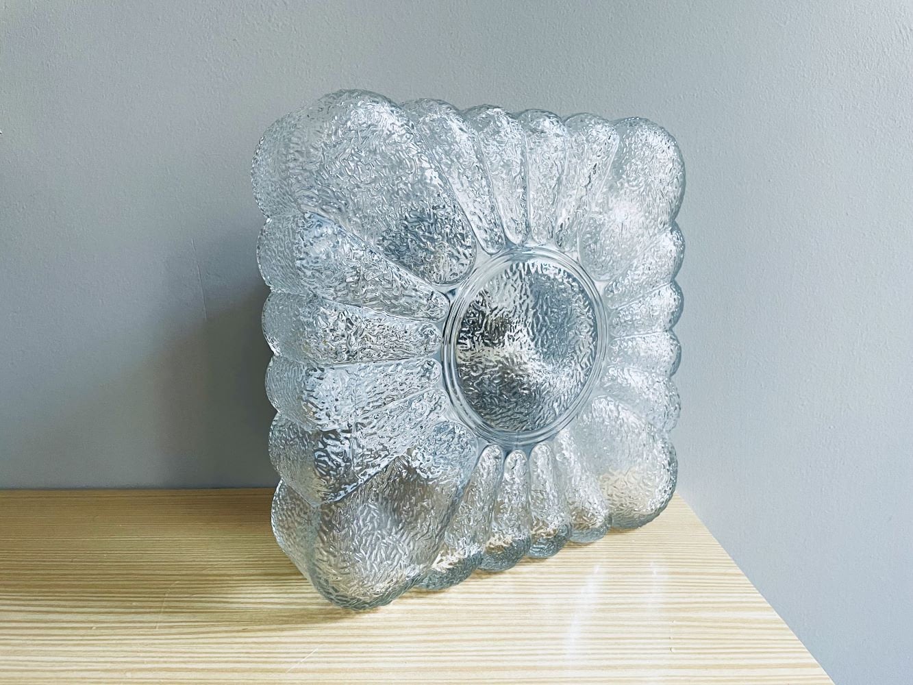Square glass flush ceiling mount light