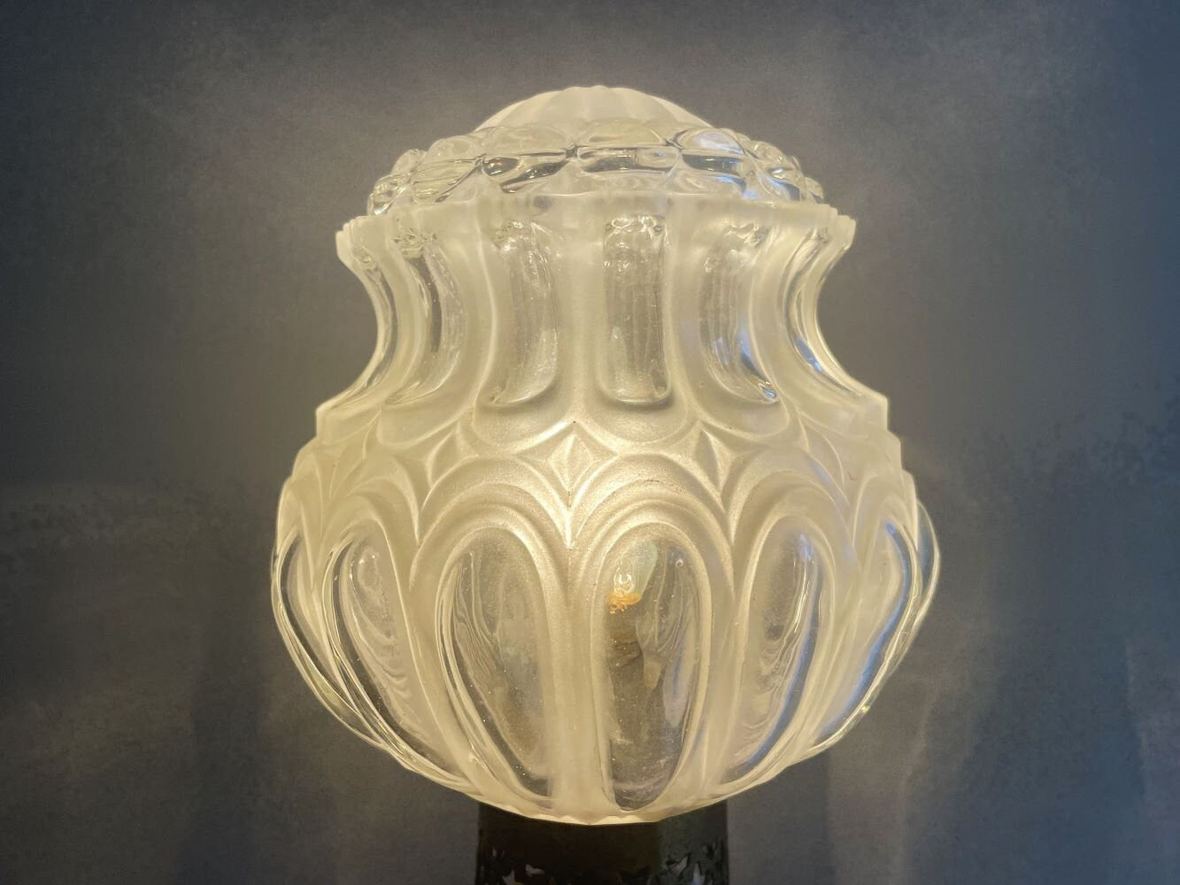 Marble alabaster table lamp