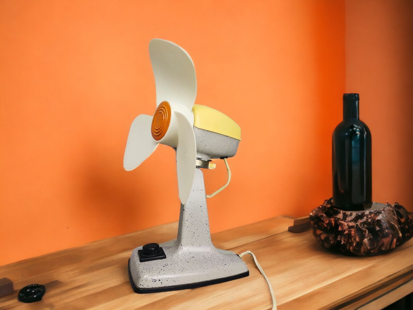 Retro electric rotating table fan industrial design soviet bar shop decor
