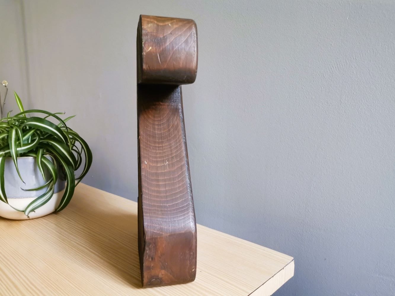 Wooden signage letter Z