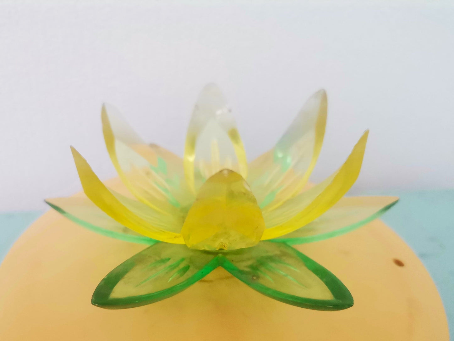 Green Water Lily or Lotus night light retro table lamp Eastern Europe