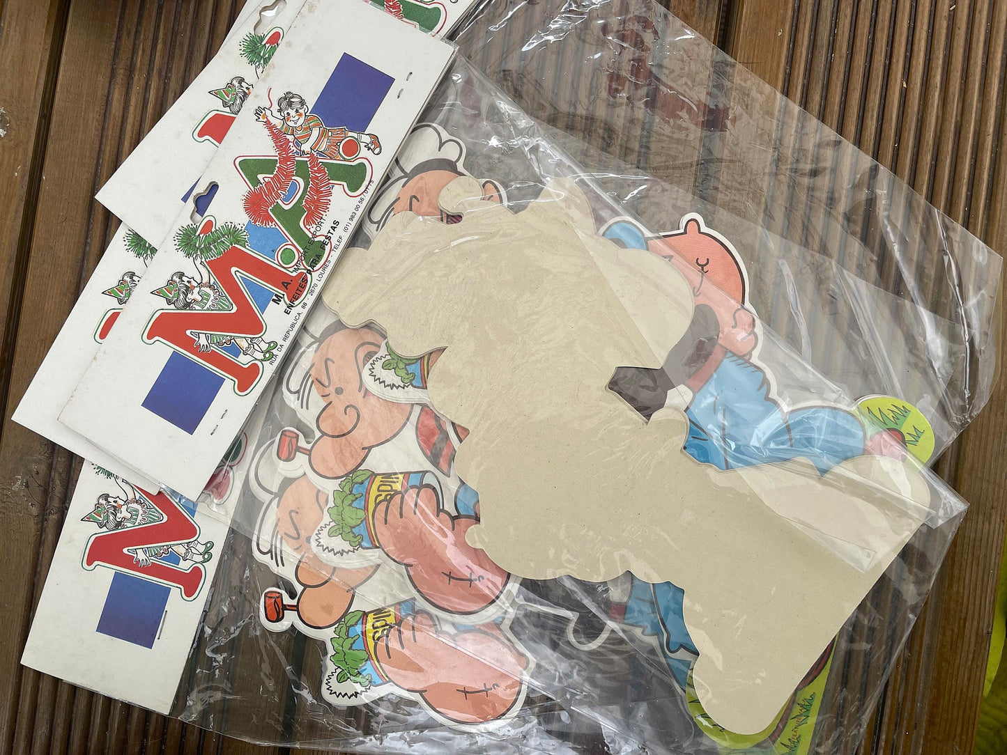 Paper party Popeye garland decorations