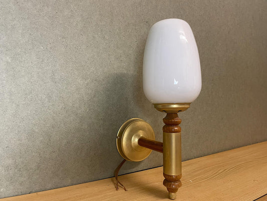 Light sconce vintage