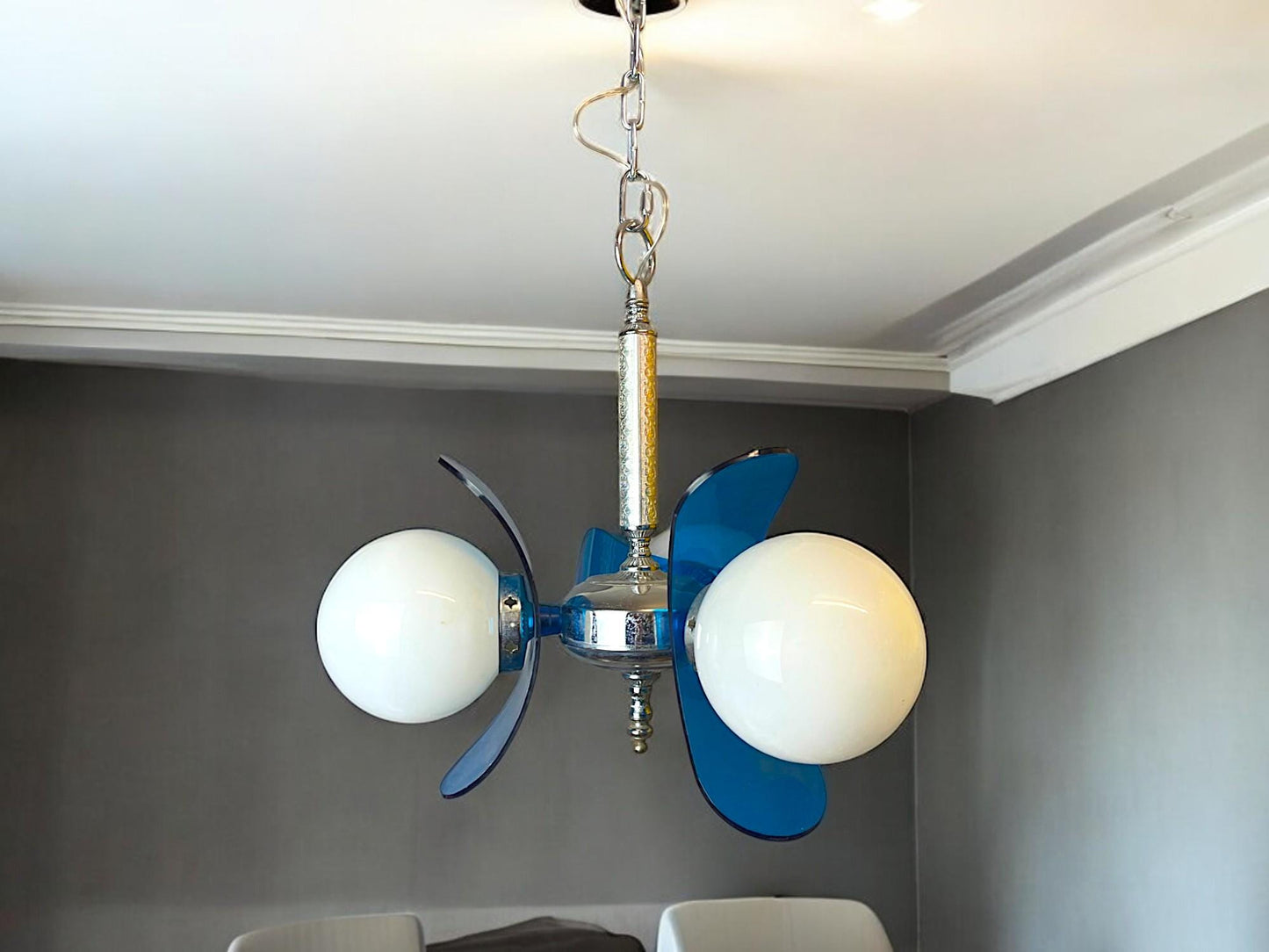 Modern chandelier for dining room