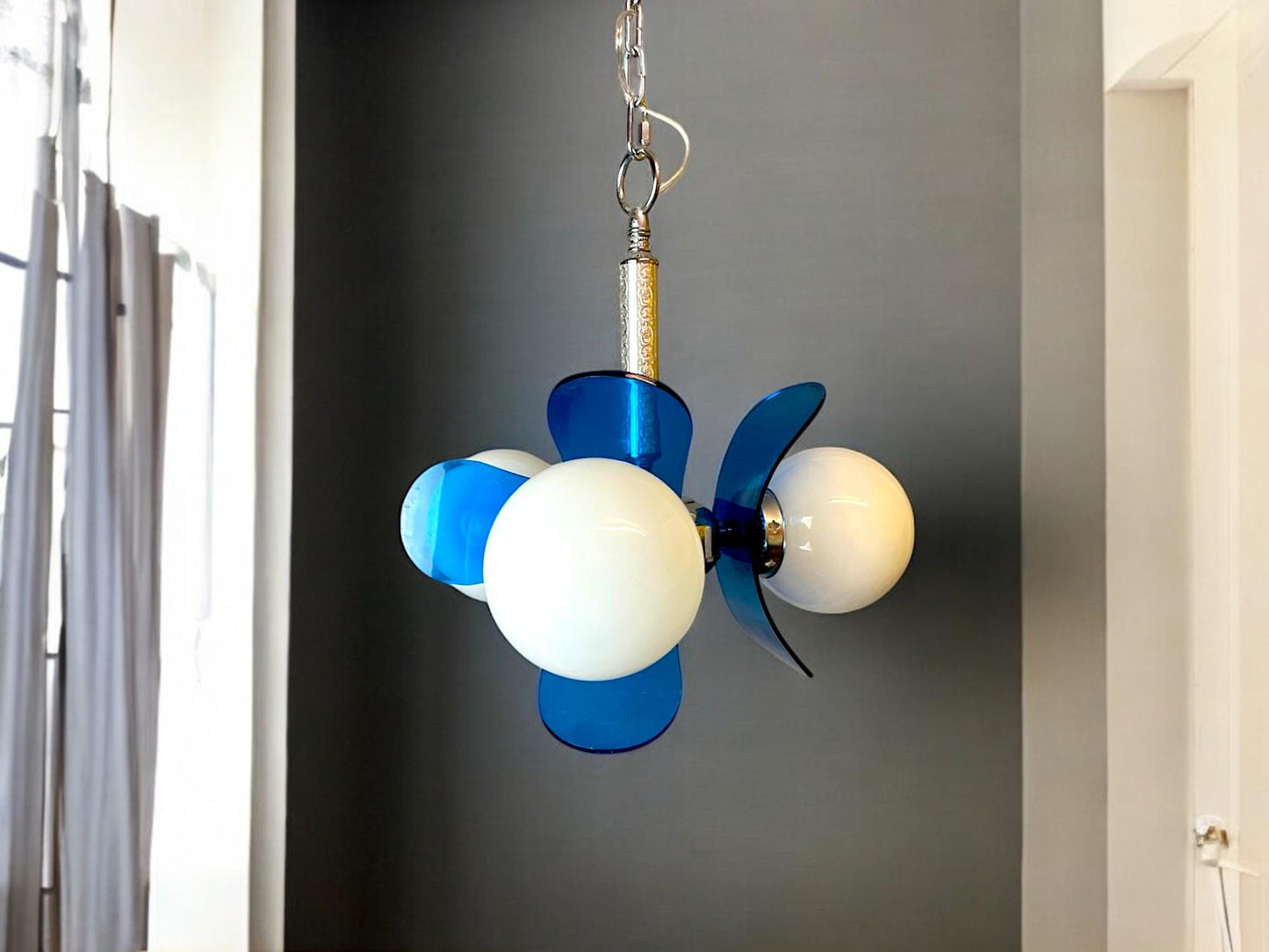 Modern chandelier for dining room