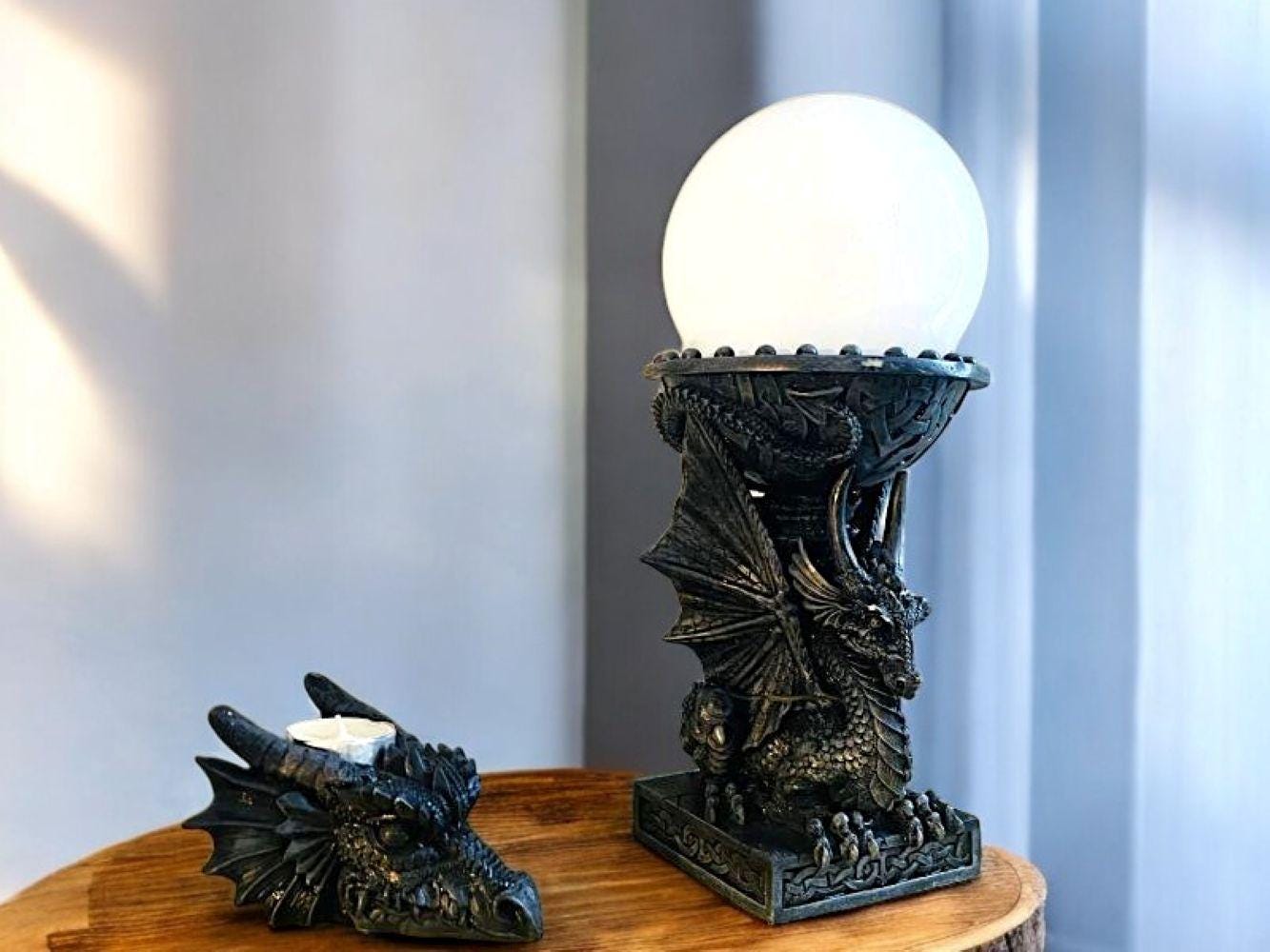 Chinese dragon table lamp