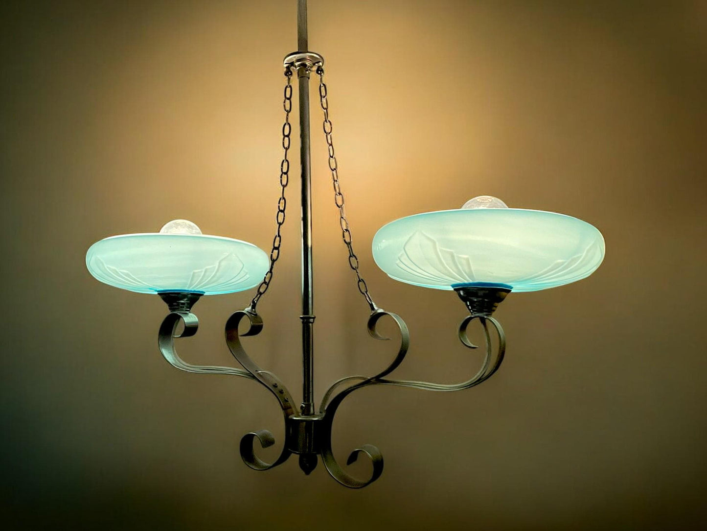 Art Deco chandelier uplight