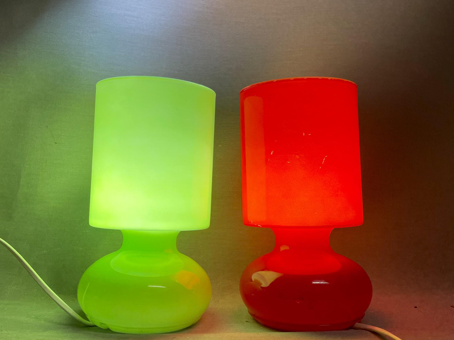 Pair colorful glass bedside table lamps red green Ikea Lykta