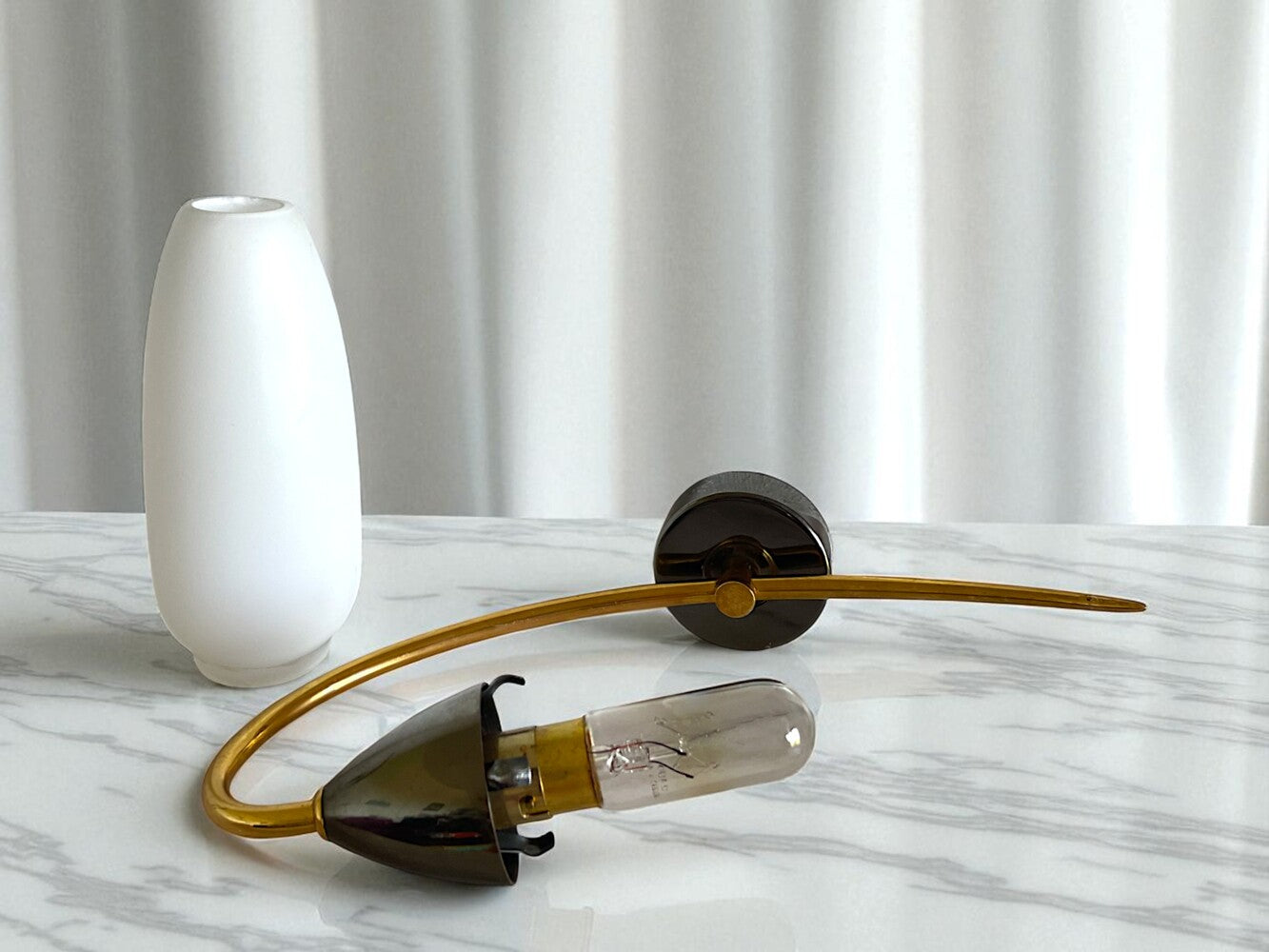 Minimalist Wall Sconce