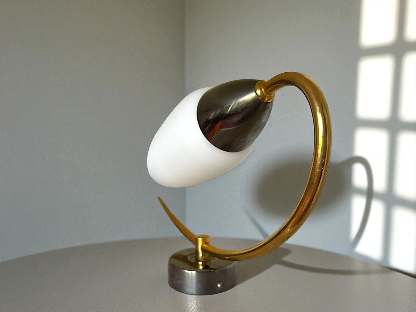 Minimalist Wall Sconce