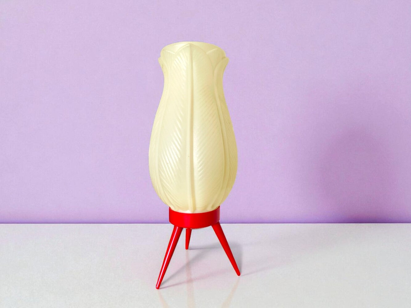 Tripod Table Lamp
