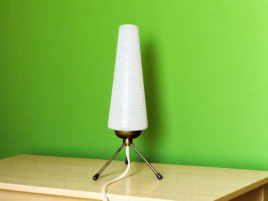 Tripod Table Lamp