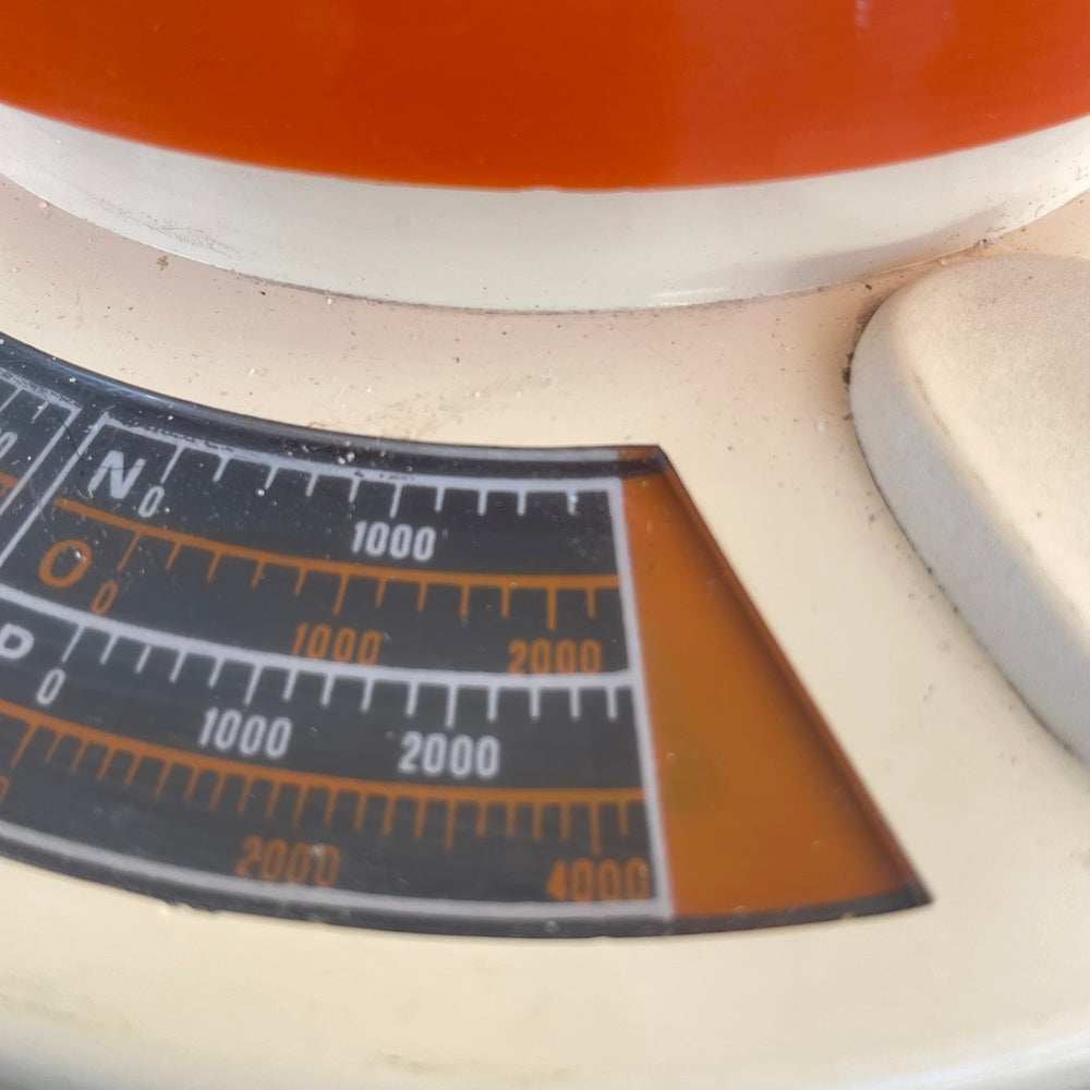 1970s Vipo mechanical kitchen scale