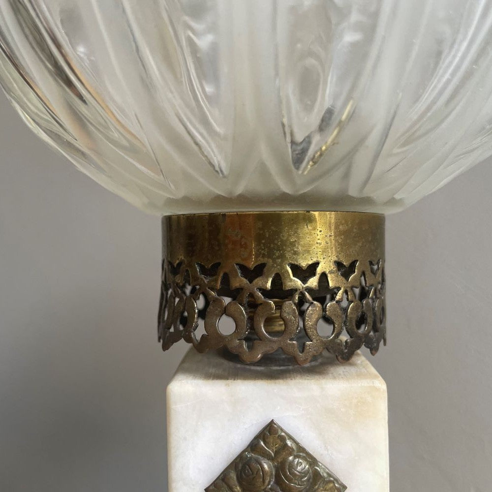 Marble alabaster table lamp