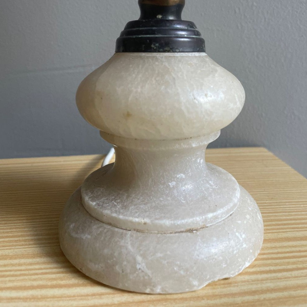 Marble alabaster table lamp