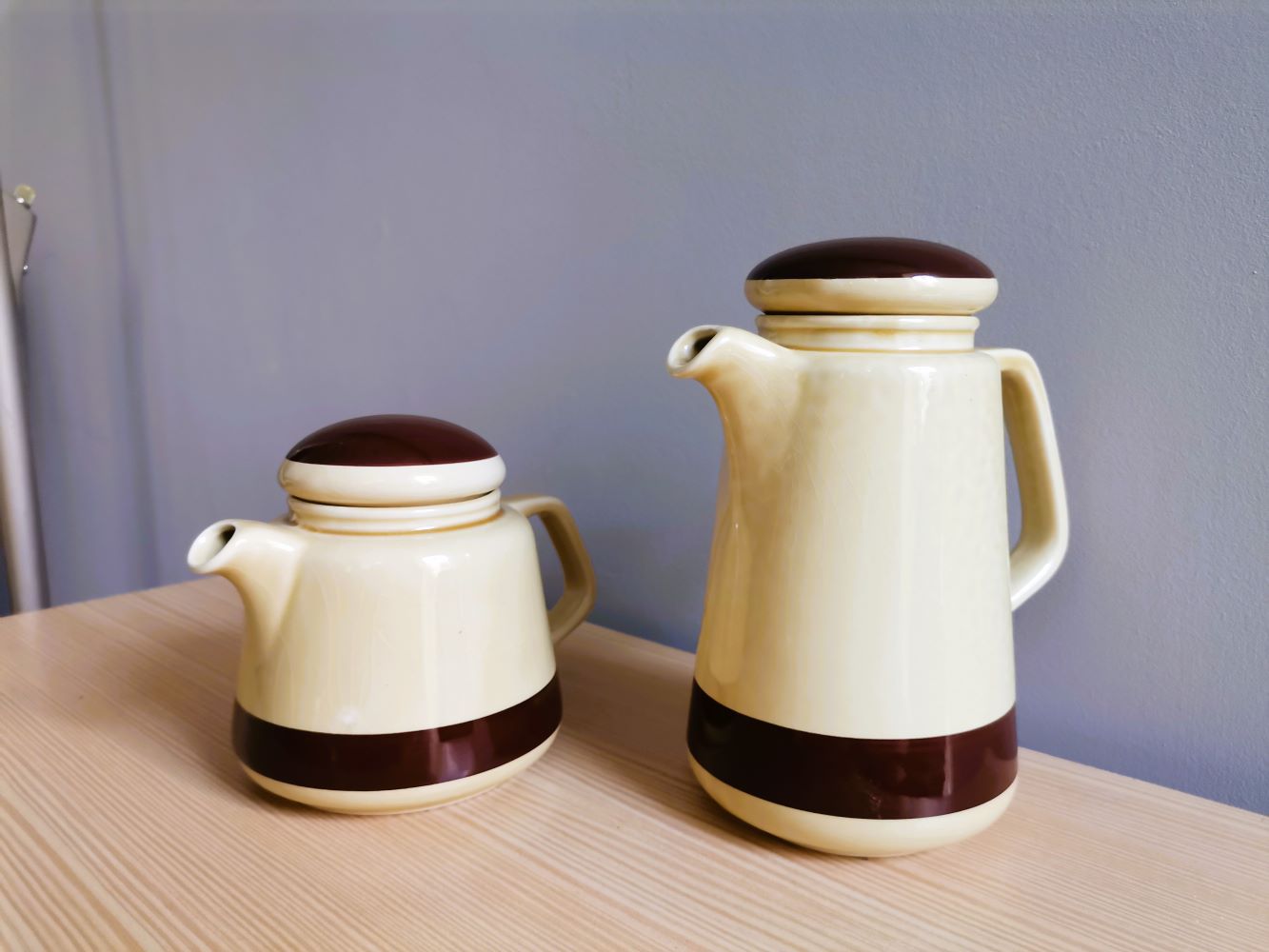 Portuguese ceramic tea coffee pot Sado