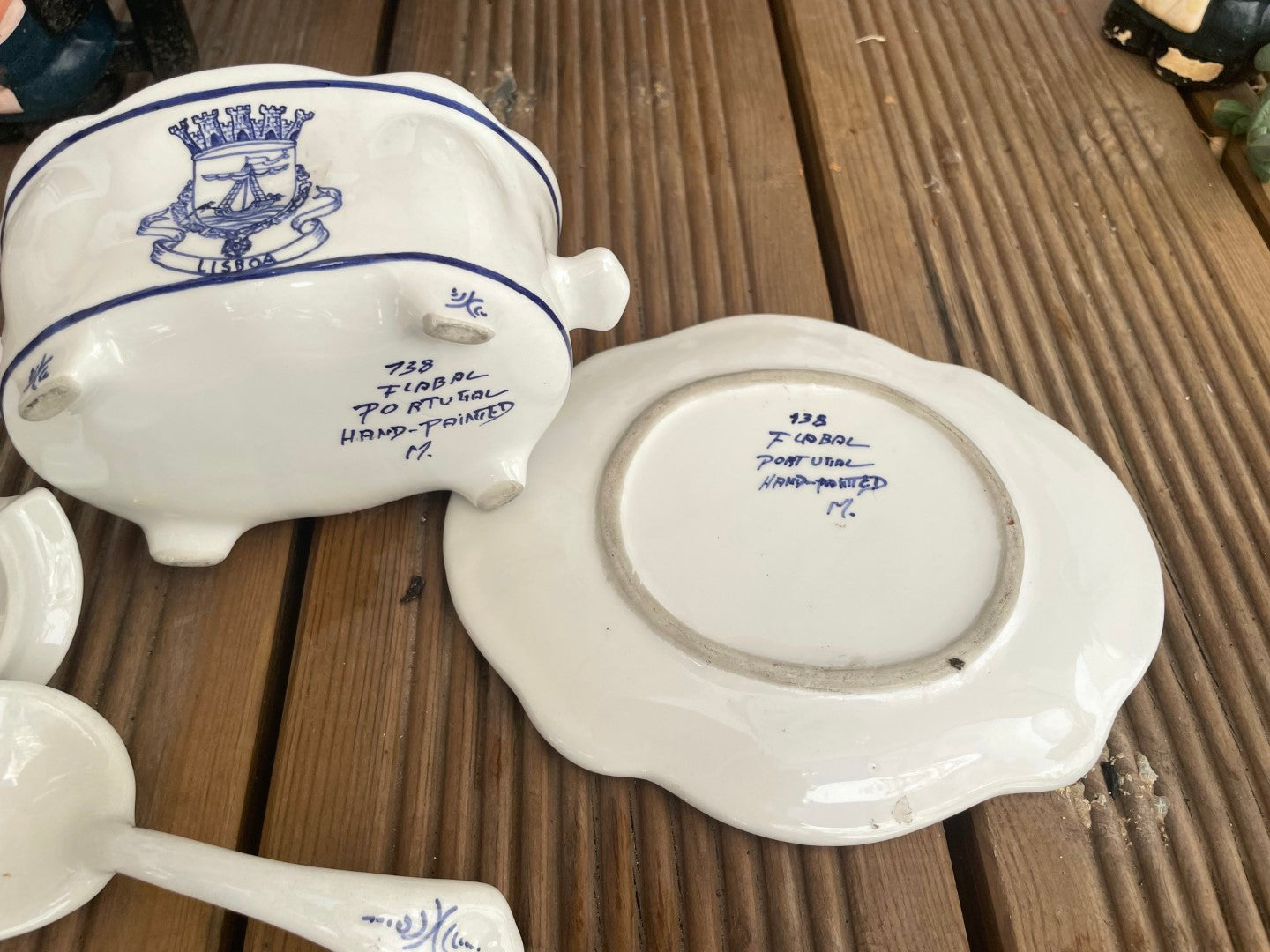 Blue willow ceramic tureen