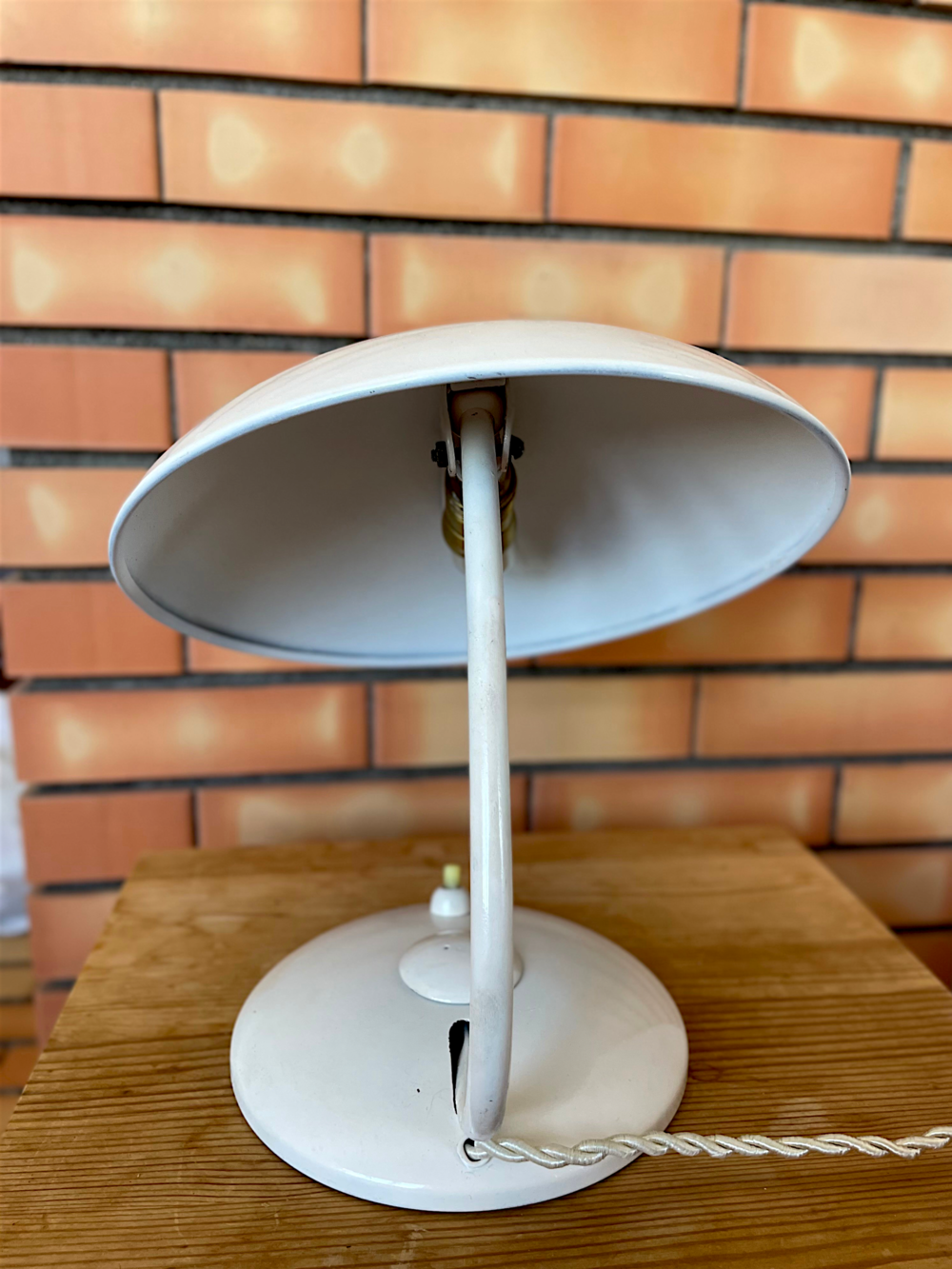 Bauhaus Desk Lamp by Helo Leuchten