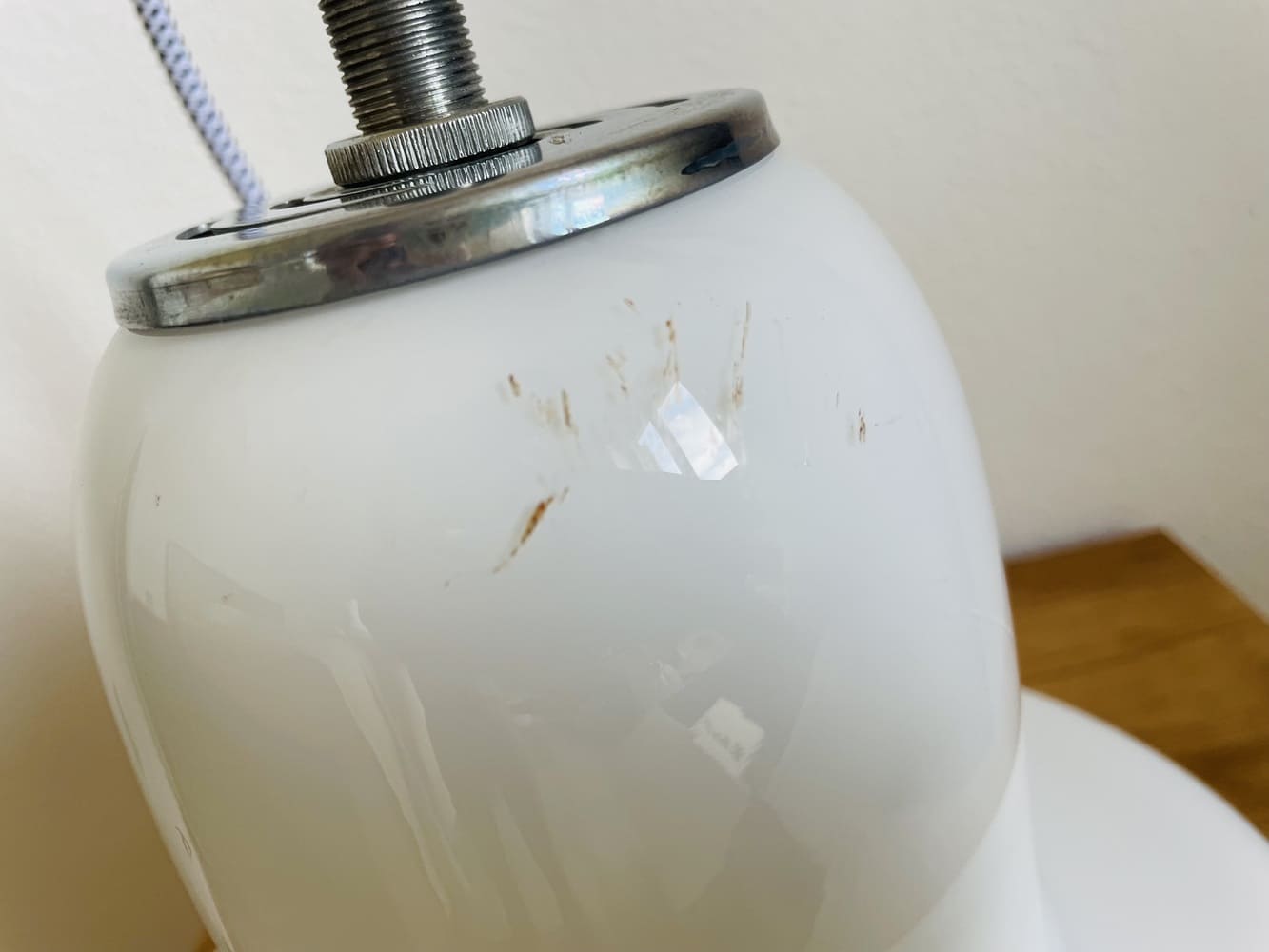 White opaline lamp MCM
