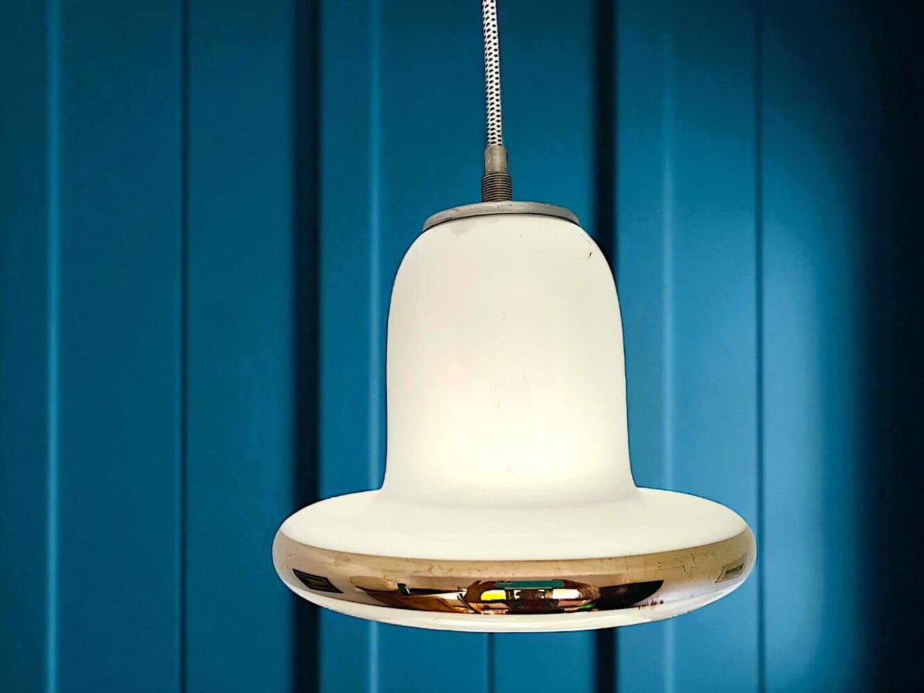 White opaline lamp MCM