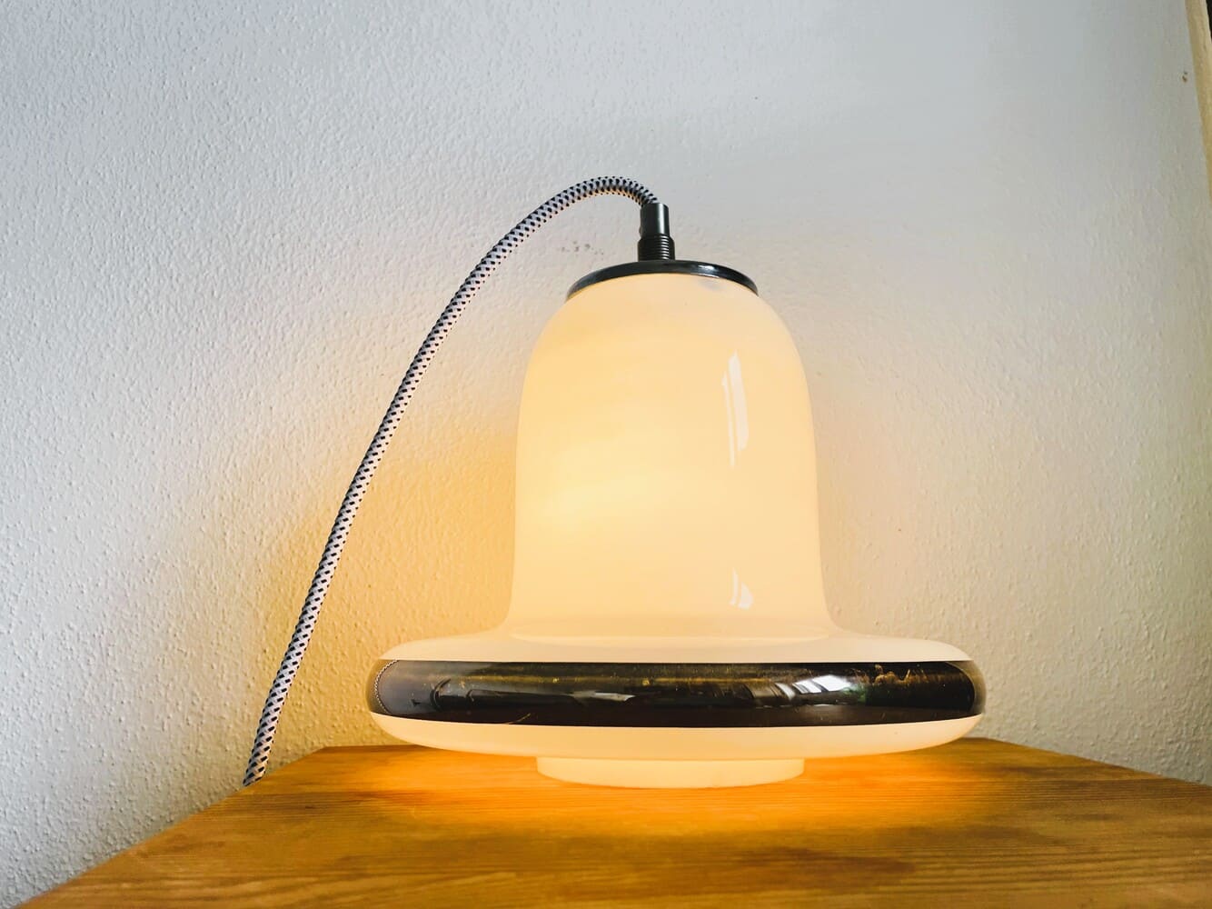 White opaline lamp MCM