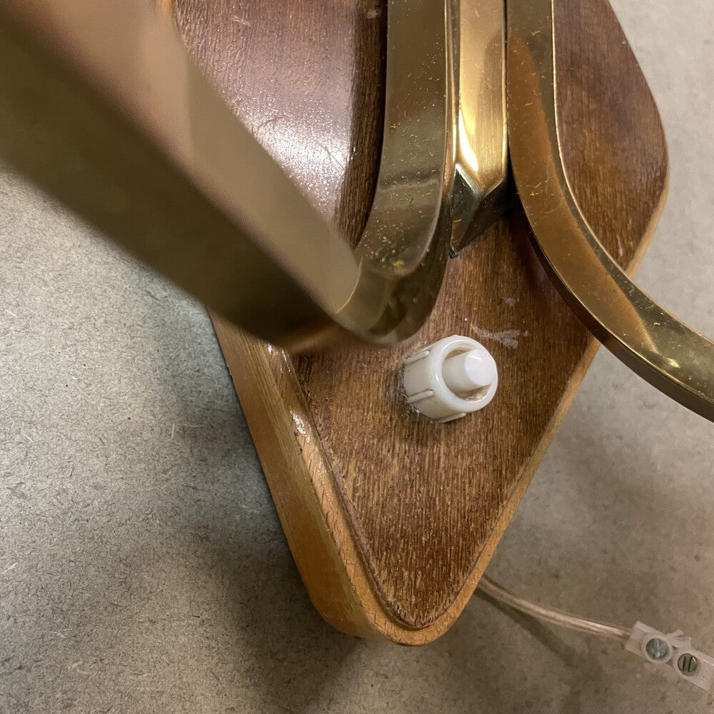 Mid-century modern wall sconce