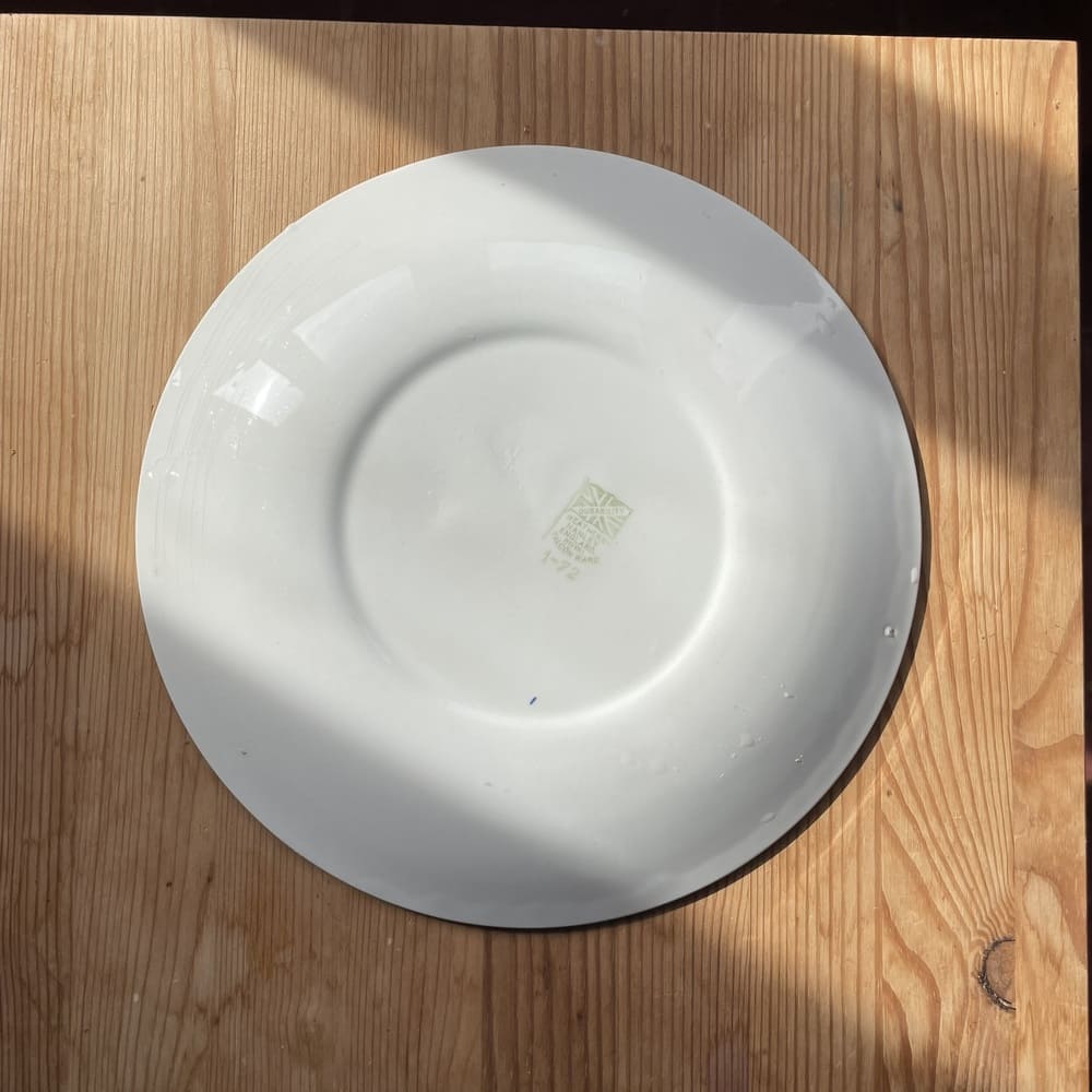 1972 Weatherby Royal Falcon Ware decorative plate
