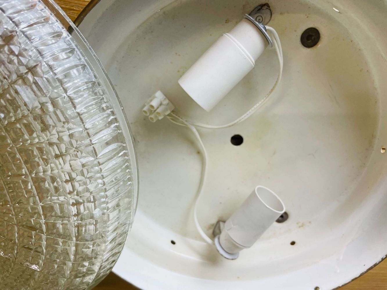 Flush mount light
