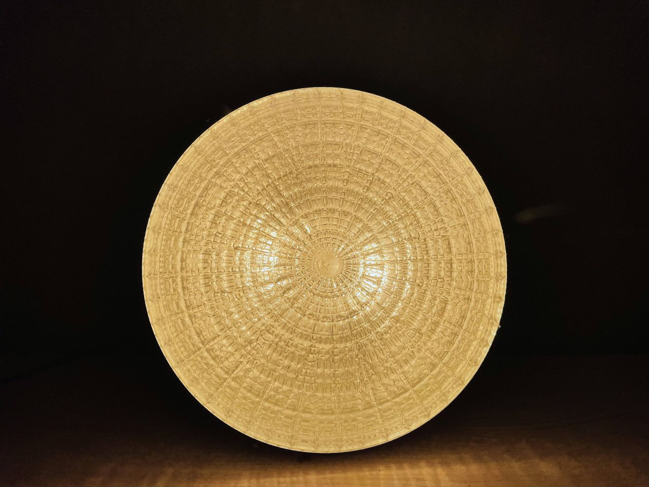 Flush mount light