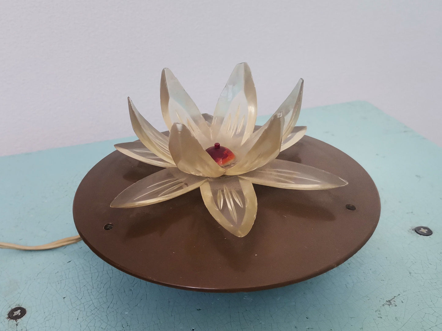 Small Water Lily or Lotus night light retro table lamp