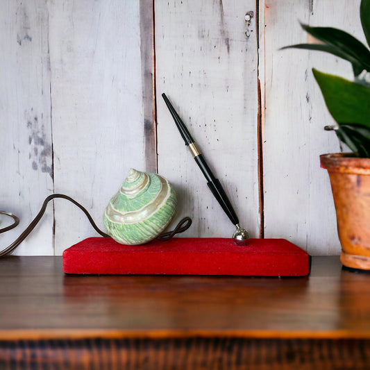 Nautical desk lamp pen set