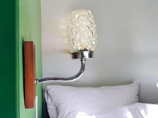 Retro wood and glass wall sconce light
