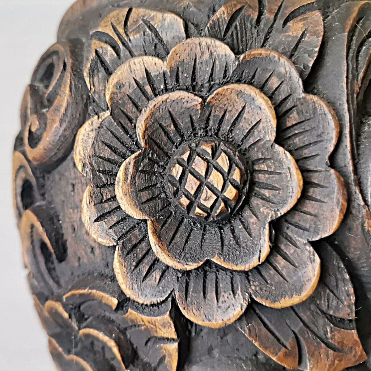 Large carved wood buffet table lamp