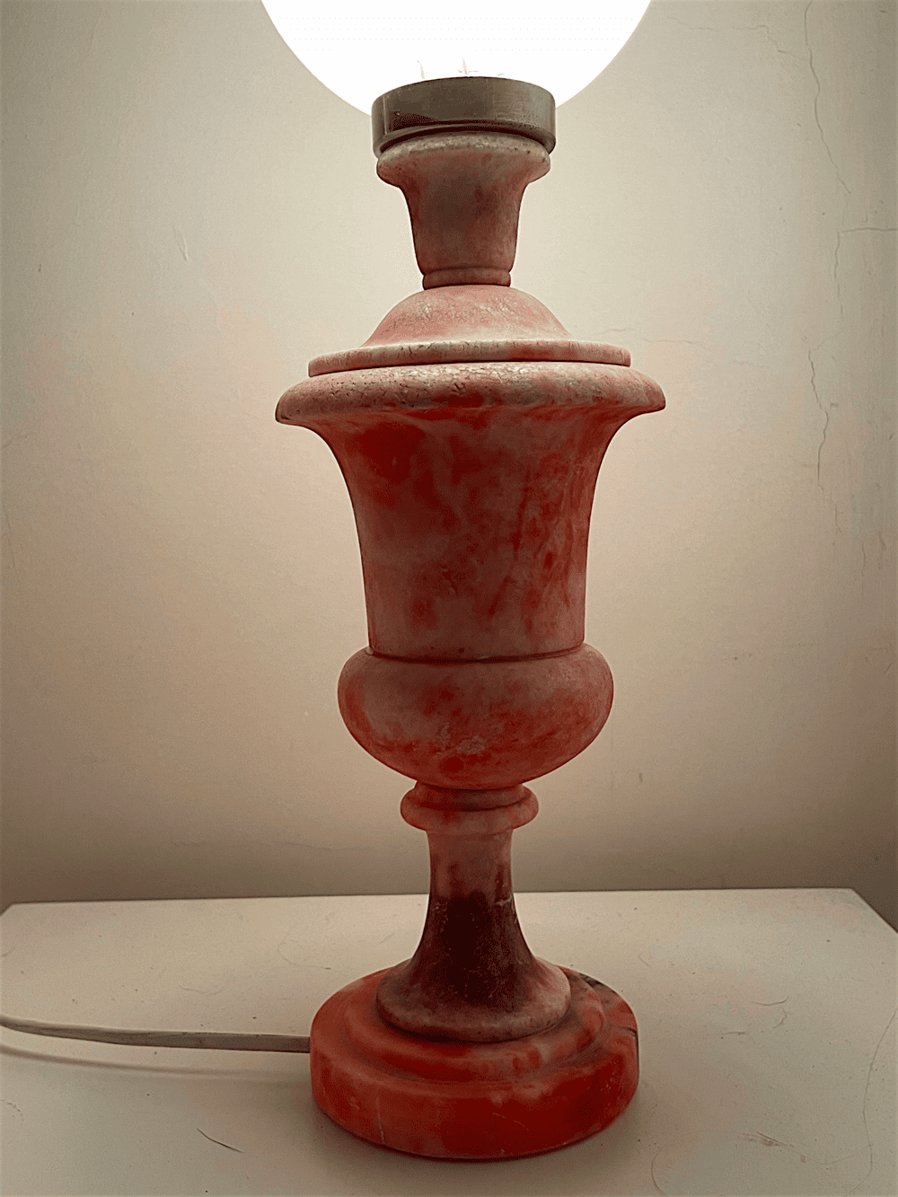 Pink Hand Carved Italian Alabaster Lamp