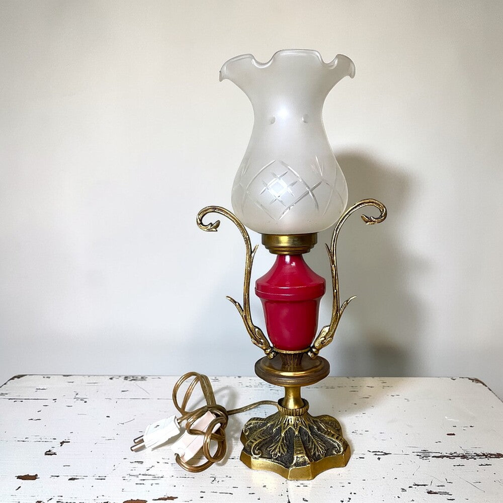 Romantic Ornamental Table Lamp