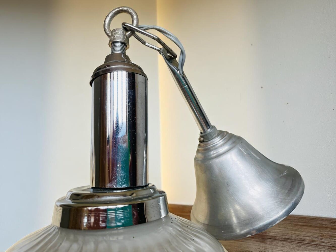 Bell Glass Pendant Light
